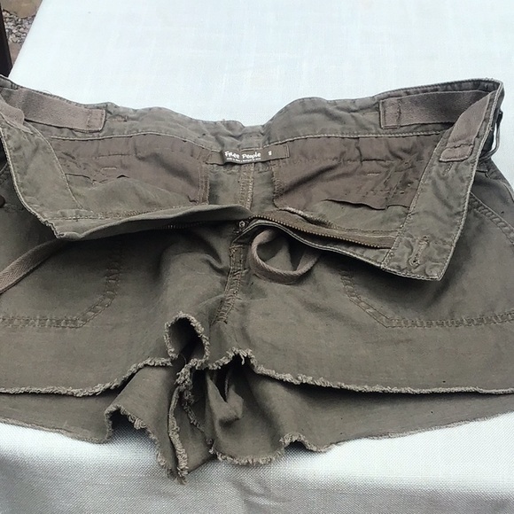 FREE PEOPLE GREEN SHORTS - Picture 6 of 8